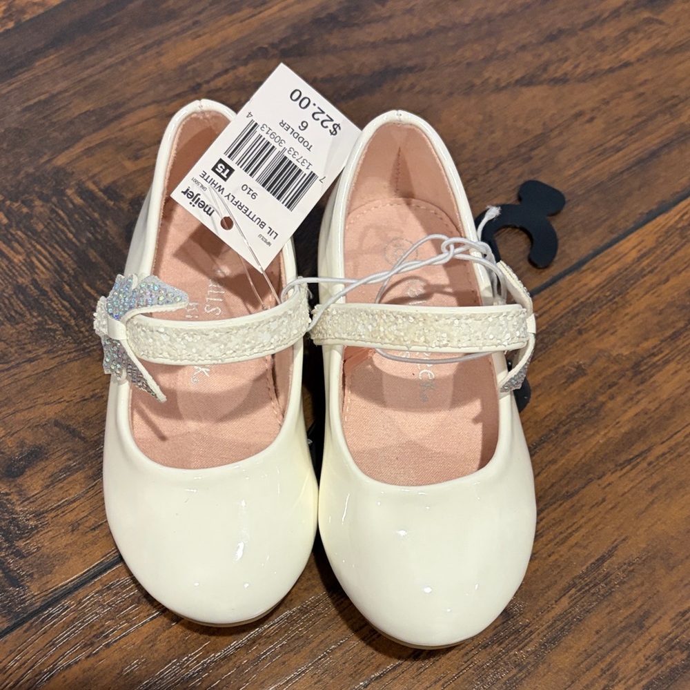 Falls Creek White Dress Shoes with Glitter Strap and Bedazzled Butterfly NWT